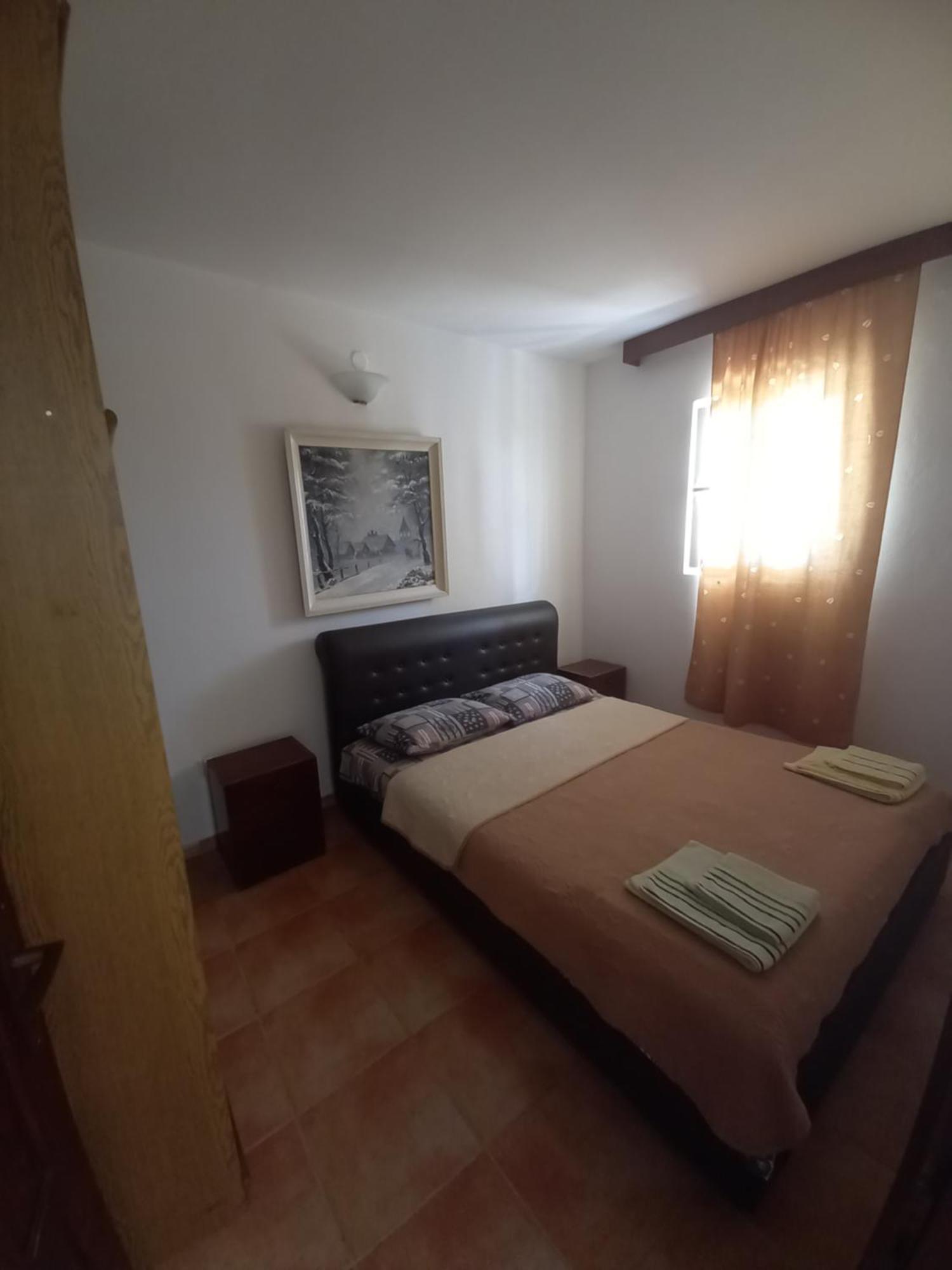 Apartments & Rooms Villa Anastasija Ulcinj Ngoại thất bức ảnh